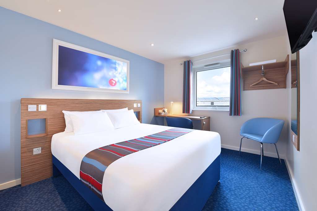 Travelodge Walton On Thames Kamer foto