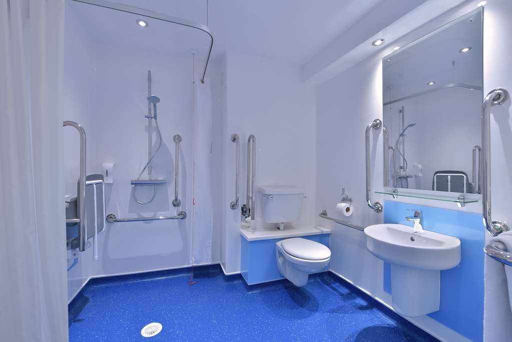 Travelodge Walton On Thames Kamer foto